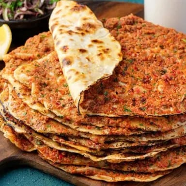 لحم بعجين